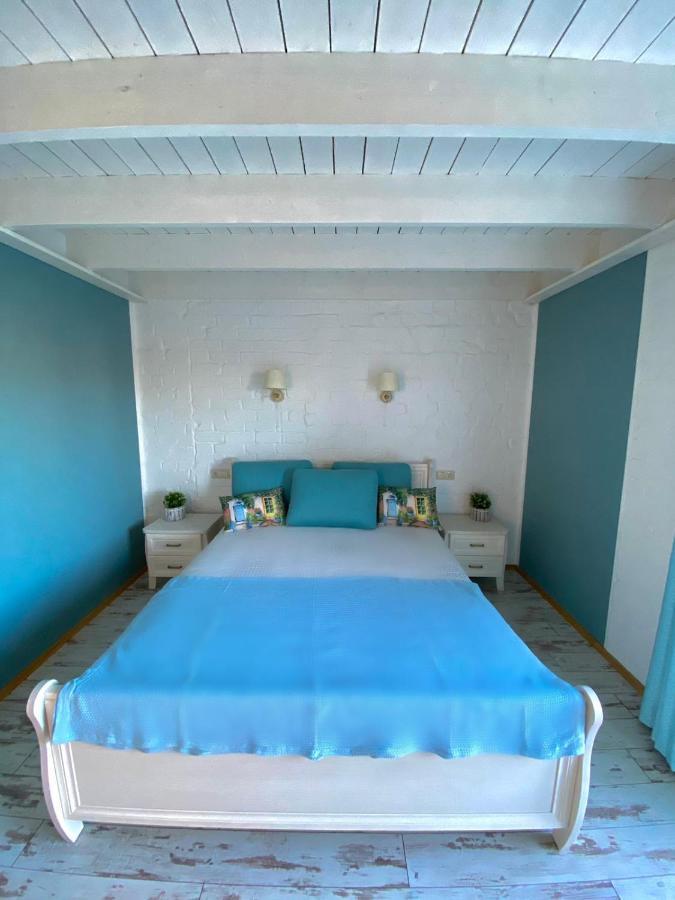Seaside Apartments Roja Esterno foto